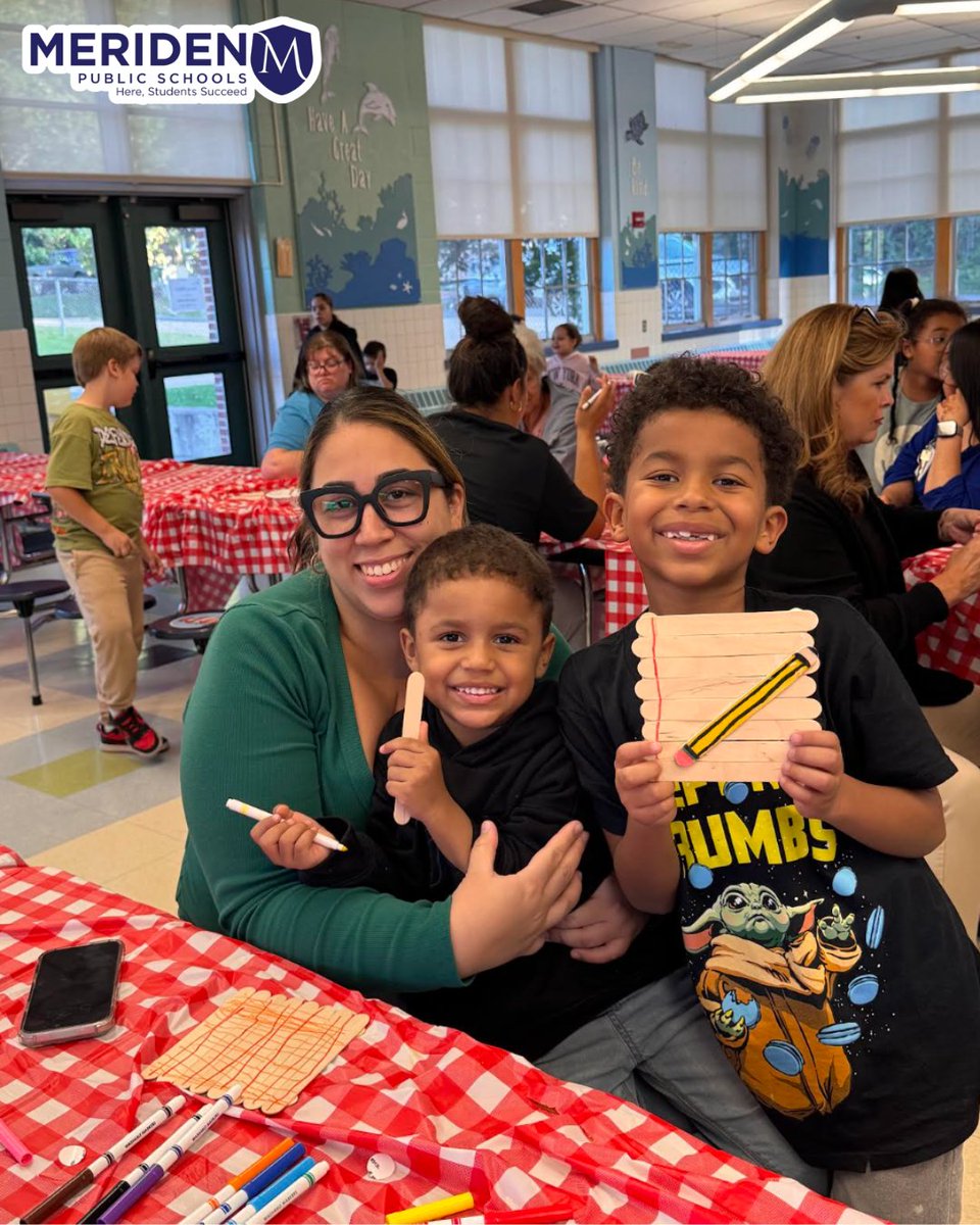 MeridenK12's tweet photo. 💙 Moms and More is off to a great start at John Barry Elementary! This September, students and their female role models joined fourth grade teacher Aimee Boisvert for the first event of the year. They created picture frames and made special memories together!

📷 Aimee Boisvert https://t.co/cZrlkYHqma