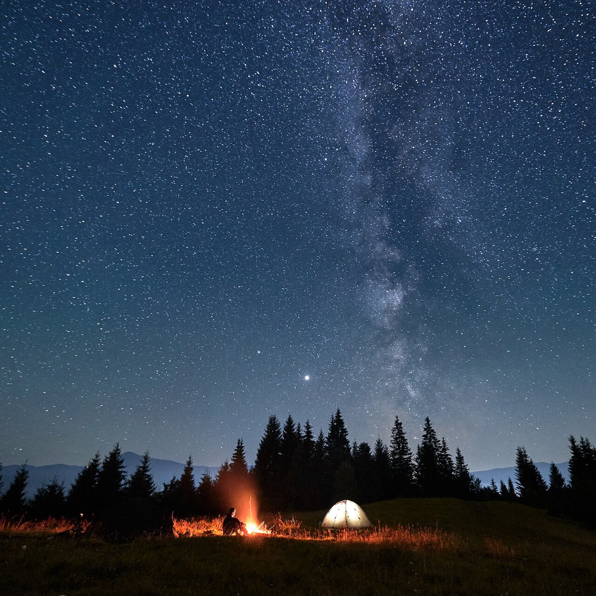 ElizbethKefo's tweet photo. Acampar bajo las estrellas, con el sonido del viento y un asado delicioso: la mejor escapada para recargar energías https://t.co/RBitLPlZj7