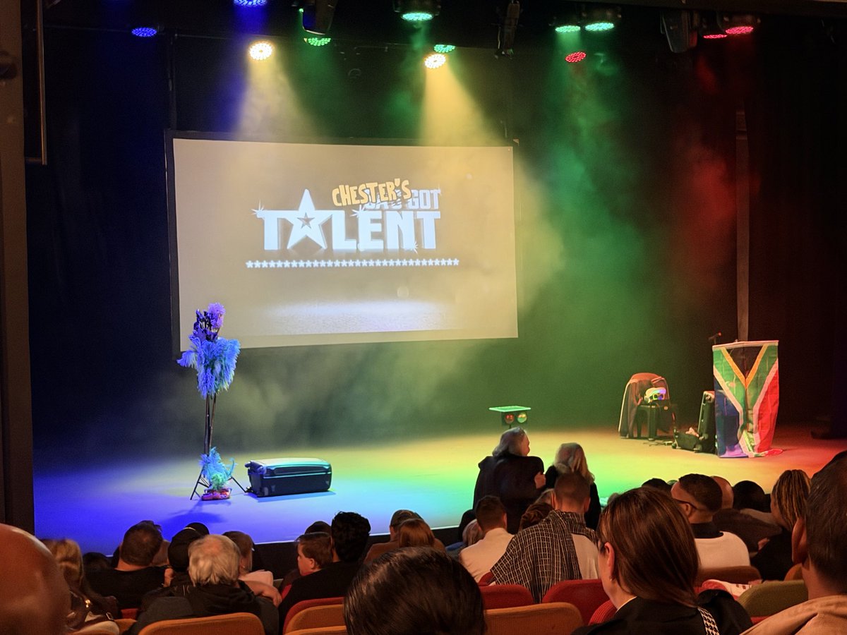 Billbobbird's tweet photo. What a fantastic show!  Go see @chestermissing and his band of creature including a German mosquito and a crocodile!! Great show, so many excellent jokes and full of gees. Go see it. @PieterToerien https://t.co/5DPCRqVEb0