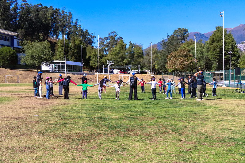 UISEK's tweet photo. La #UISEK desarrolló el Verano de Fortalecimiento en #SaludMental y #AlfabetizaciónDigital, reuniendo a niños, familias y estudiantes UISEK e internacionales de la CUL, Colombia.

Una experiencia de aprendizaje y vinculación con impacto social. 💙 https://t.co/6P6pp1ygE2