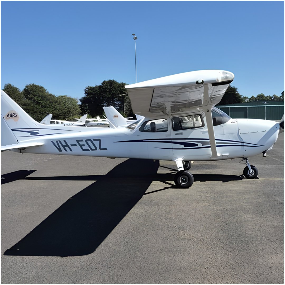 Controller's tweet photo. CESSNA 172S SKYHAWK SP FLEET

14 aircraft available | 2005–2009 models | Garmin G1000 | Four-seat configurations | Fleet &amp; individual enquiries welcome

Pymble, NSW, Australia

https://t.co/JBgdIx92gc

#AviationTrader #Cessna172 #SkyhawkSP https://t.co/3kiSs5ZDYo