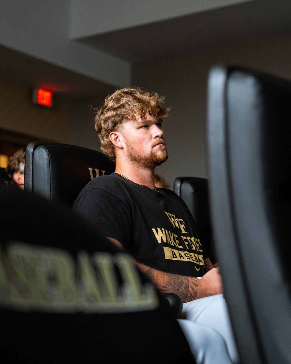 WakeBaseball tweet picture