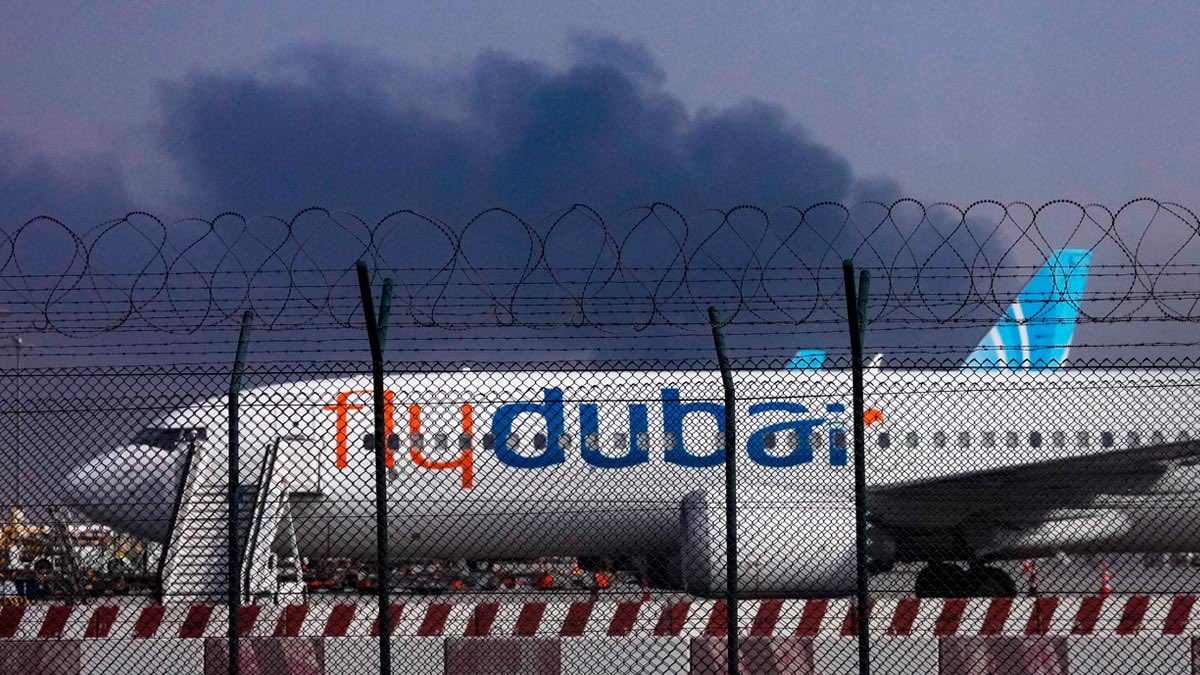 AnglicaAnnll's tweet photo. ⚡️🇮🇱🇮🇷Según Fars, medio cercano al CGRI, el Mossad planeaba secuestrar un avión y estrellarlo contra un rascacielos para culpar a Irán y justificar un nuevo ataque israelí y más sanciones.
La versión oficial de Israel habla de un piloto que buscaba repetir el 11-S en Tel Aviv. https://t.co/nkgUFeK8uP