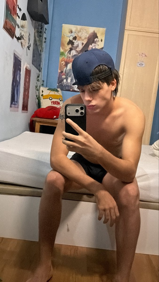 hugotkrs's tweet photo. 🔥 Video entero el primero comentario 👇🏻🔥 https://t.co/iwbWsmmqYu