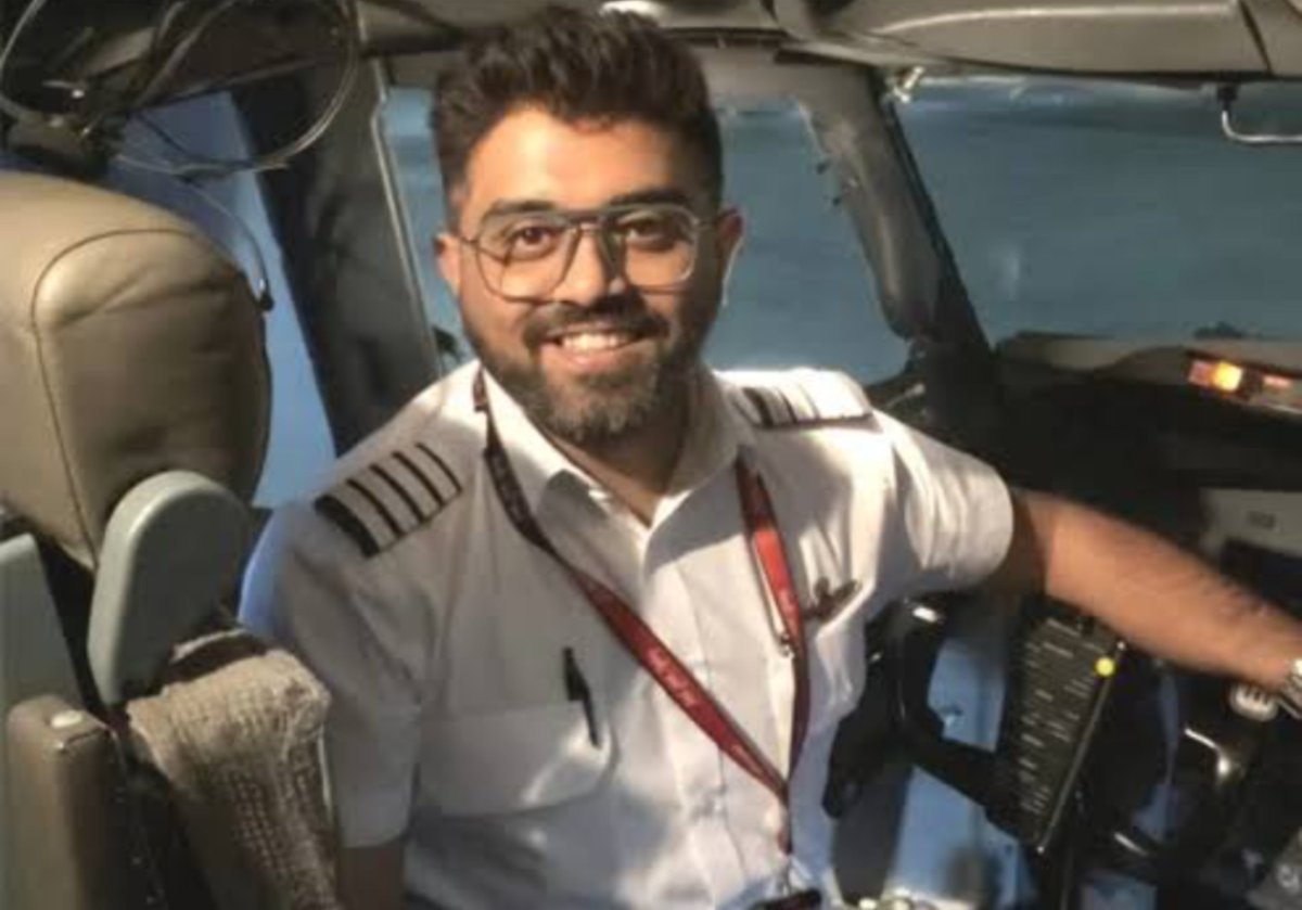 JaipurDialogues's tweet photo. SALUTE TO THIS HERO!

Probably Averted WW3 https://t.co/x9dzBDa1AB