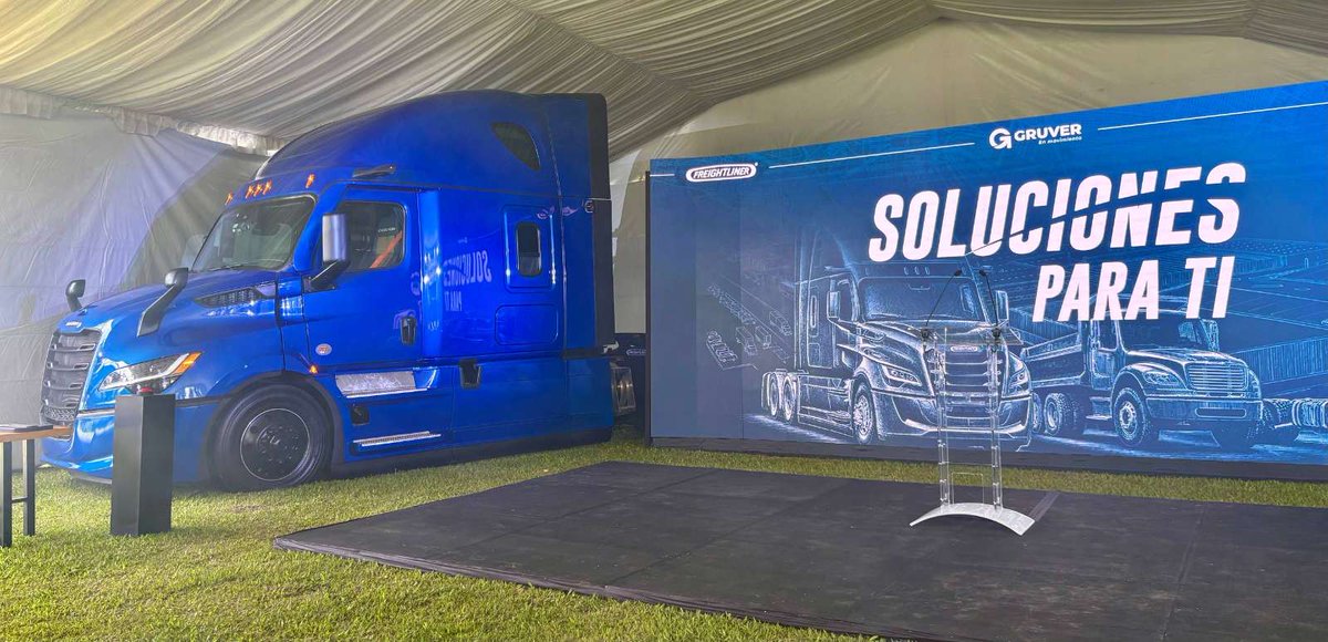 Lilian_Anaya's tweet photo. #Freightliner concluyó con éxito la gira “Soluciones para Ti” tras recorrer más de 9,000 kilómetros en México.
@FreightlinerMex
Nota:
https://t.co/uPLnqDeB4f https://t.co/aervfRcs7F