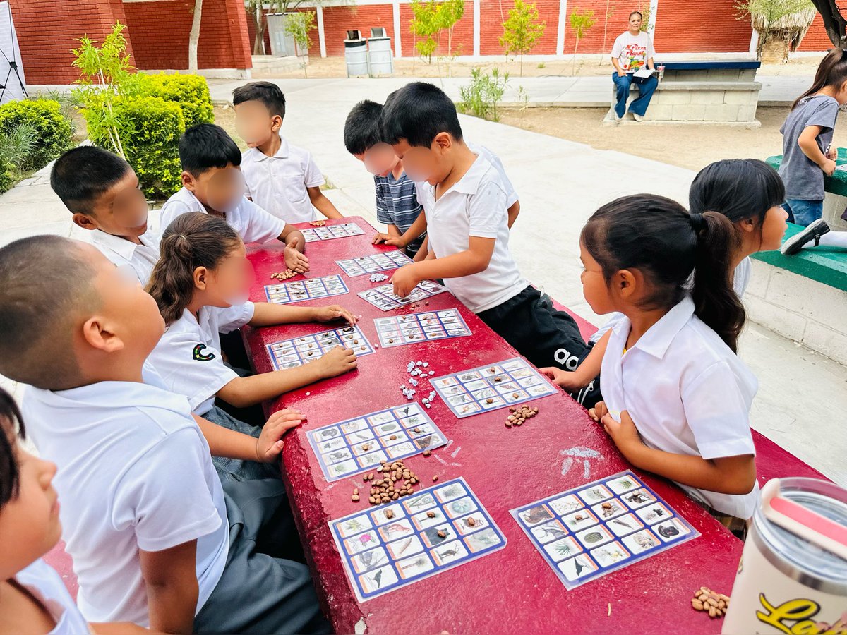 trcambiente's tweet photo. 📚 Llevamos el Programa “Mi Querida Escuela” a la Escuela Primaria “José Ma. Morelos y Pavón”.

Realizamos actividades junto con las y los estudiantes para reforzar su aprendizaje y promover acciones para el bienestar y cuidado de su entorno. 🌎💚 https://t.co/N1Xvqz8vuC