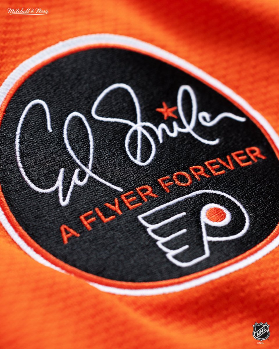 mitchell_ness's tweet photo. The Longest-Serving Captain in Flyers History.

This jersey comes from 2016-17, the franchise’s 50th anniversary season, worn in gold trim with a tribute patch to founder Ed Snider, who had passed away that same year: “A Flyer Forever.”

https://t.co/LeZjrI71NH @MNFlagshipStore https://t.co/Dj4Sq6YpQX