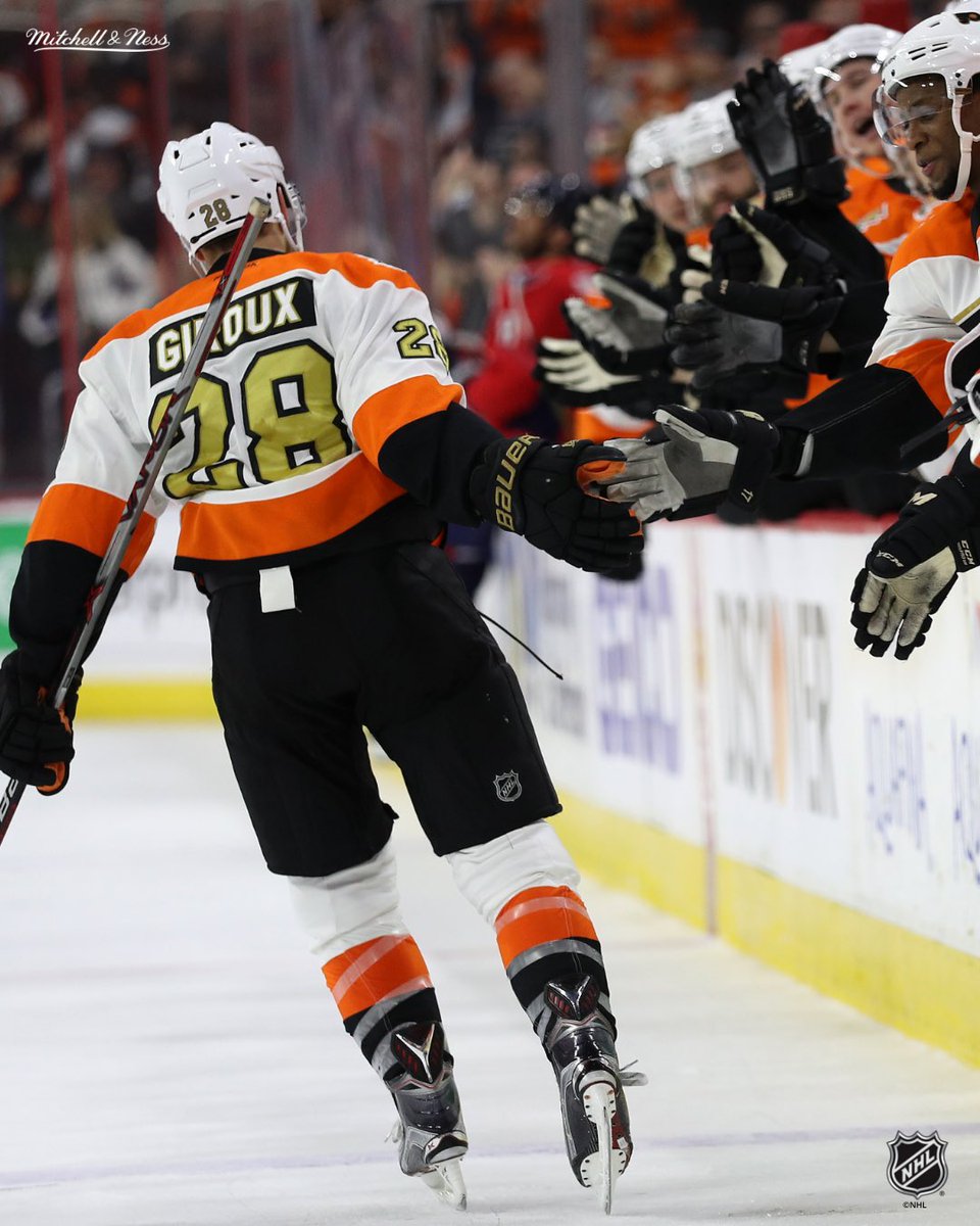 mitchell_ness's tweet photo. The Longest-Serving Captain in Flyers History.

This jersey comes from 2016-17, the franchise’s 50th anniversary season, worn in gold trim with a tribute patch to founder Ed Snider, who had passed away that same year: “A Flyer Forever.”

https://t.co/LeZjrI71NH @MNFlagshipStore https://t.co/Dj4Sq6YpQX