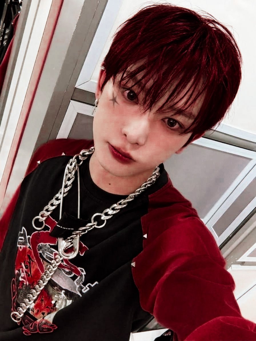 PRINCE0FH3ARTS's tweet photo. ㅤㅤ https://t.co/VApuXfNhA8