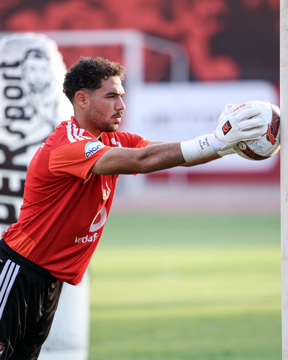 AlAhly's tweet photo. عمل لا يتوقف 💪 https://t.co/bcrIPP8tsR