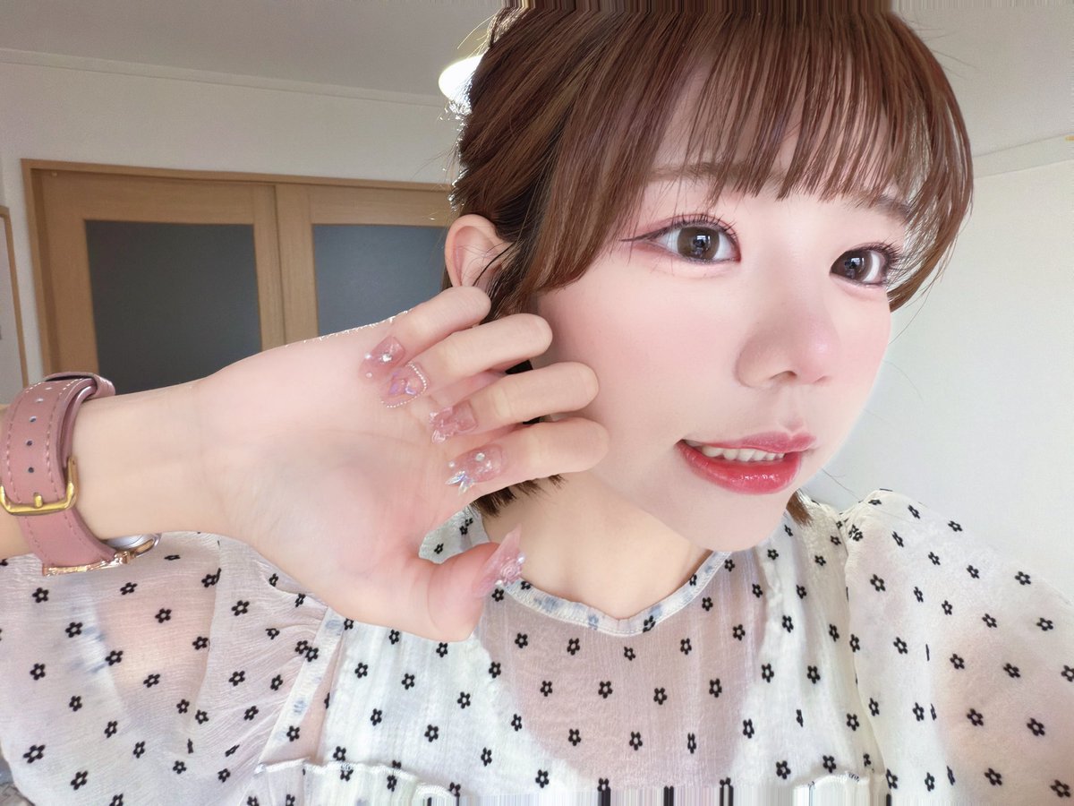 mlfr_himari's tweet photo. はじめましてっ🌻⋆.*
大阪拠点でお姫様コンセプト「 めるてぃふりる 」と言うアイドルとしてデビュー予定の「 花江ひまり 」ですっ .ᐟ.ᐟ
デビュー前なので、今からなら古参確定です🫶
SHOWROOM配信もリプ返も沢山してますっ♡.*･ﾟ

#大阪アイドル #推し不在 #推し迷子  #推し探し
の人おいで〜🐶 https://t.co/Vbc9zDICjE