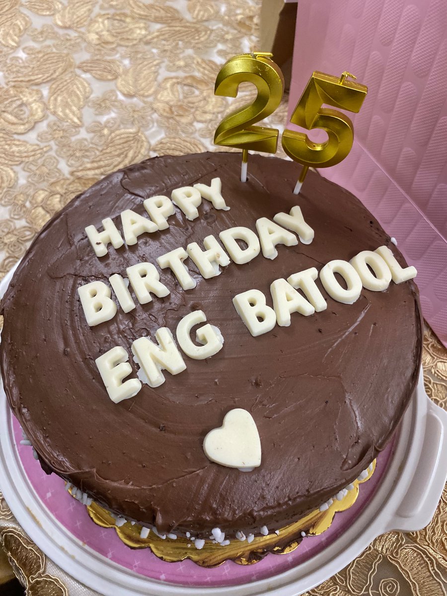 Batoolmoh201's tweet photo. ضلك جميل يا أيلول…💕 https://t.co/QckFW9h8Cl