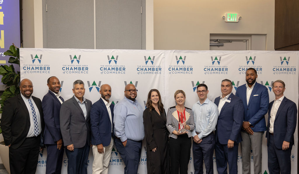EntergyTX's tweet photo. We're proud to celebrate 45 years of partnership with @ChamberChatting! 🎉

Our team was honored with an anniversary award at their 48th Annual Awards Luncheon. Thriving businesses and vibrant neighborhoods go hand in hand, and we're committed to supporting both. 🤝 https://t.co/UHkttS0F9n