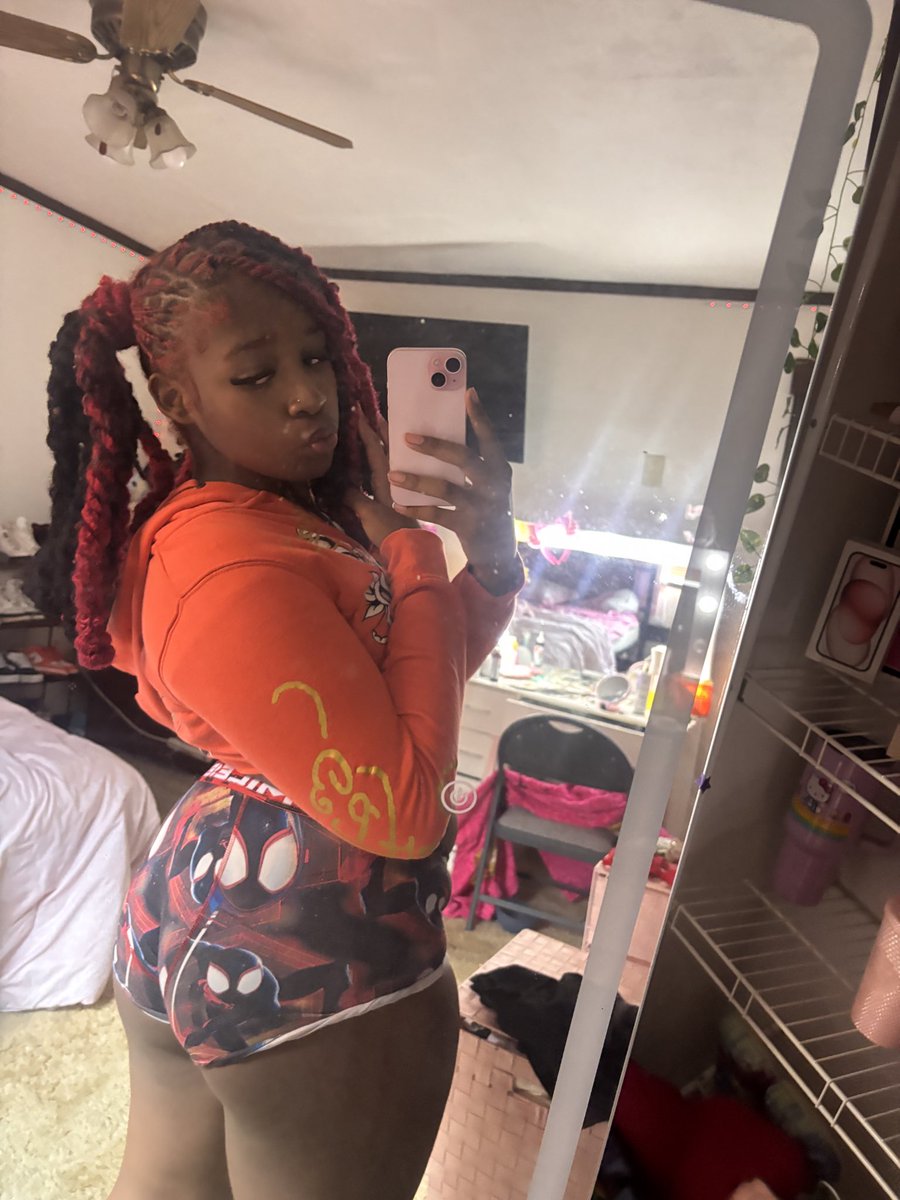 fatbootycutieee's tweet photo. Send me money and see how nasty I can get 😍😍😍💋💦 #schoolthot #ebonypyt https://t.co/OG3Vz5Fcw6