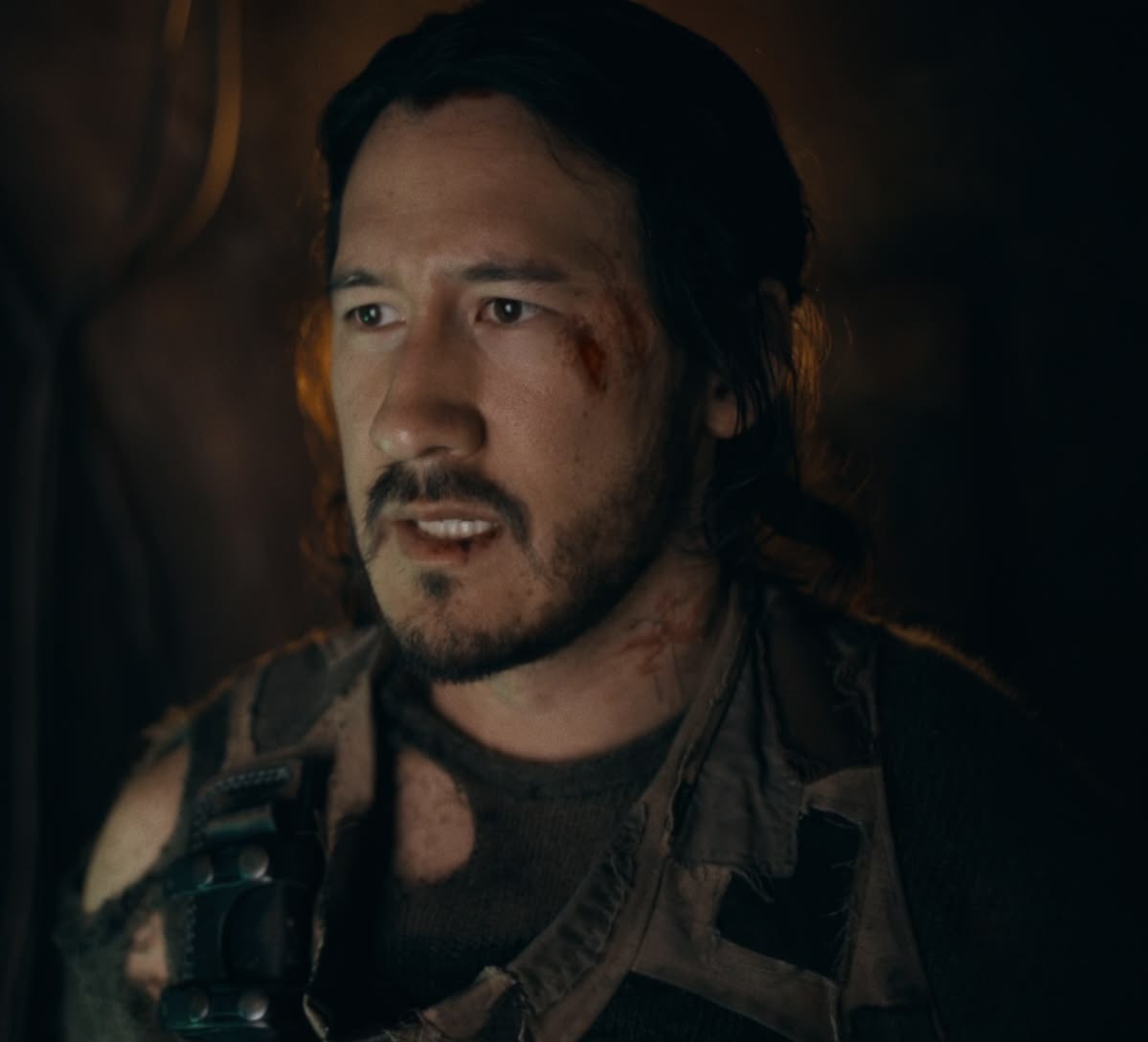 smol_ghosts's tweet photo. “If I had a nickel for every random guy covered in blood somehow ending up on my doorstep in deep space I’d have 2 nickels… which isn’t a lot but it’s crazy it happened twice” - Ryland Grace probably w all the crossovers we keep chucking at him https://t.co/4PQFGGysK0