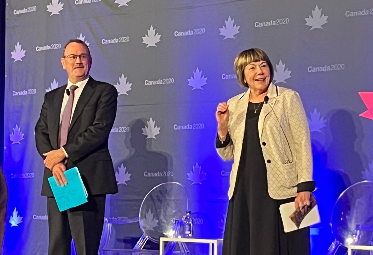 TransMtnFR's tweet photo. Que faut-il vraiment pour mener à bien de grands projets transformateurs au Canada?
 
Mark Maki, directeur général de @TransMtn, s'est entretenu avec l'honorable Anne McLellan dans le cadre de @Canada2020 afin de discuter d'un sujet au cœur des préoccupations de nombreux Canadiens : comment concrétiser de grands projets.
 
Plus tôt cette semaine, Trans Mountain a reçu l'approbation de la Régie de l'énergie du Canada relativement à son règlement tarifaire conclu avec ses expéditeurs, une étape positive alors que nous poursuivons nos efforts pour relier l'énergie canadienne aux marchés mondiaux.
 
Une grande semaine pour Trans Mountain et pour le secteur énergétique canadien.
 
#TransMountain #ÉnergieCanadienne