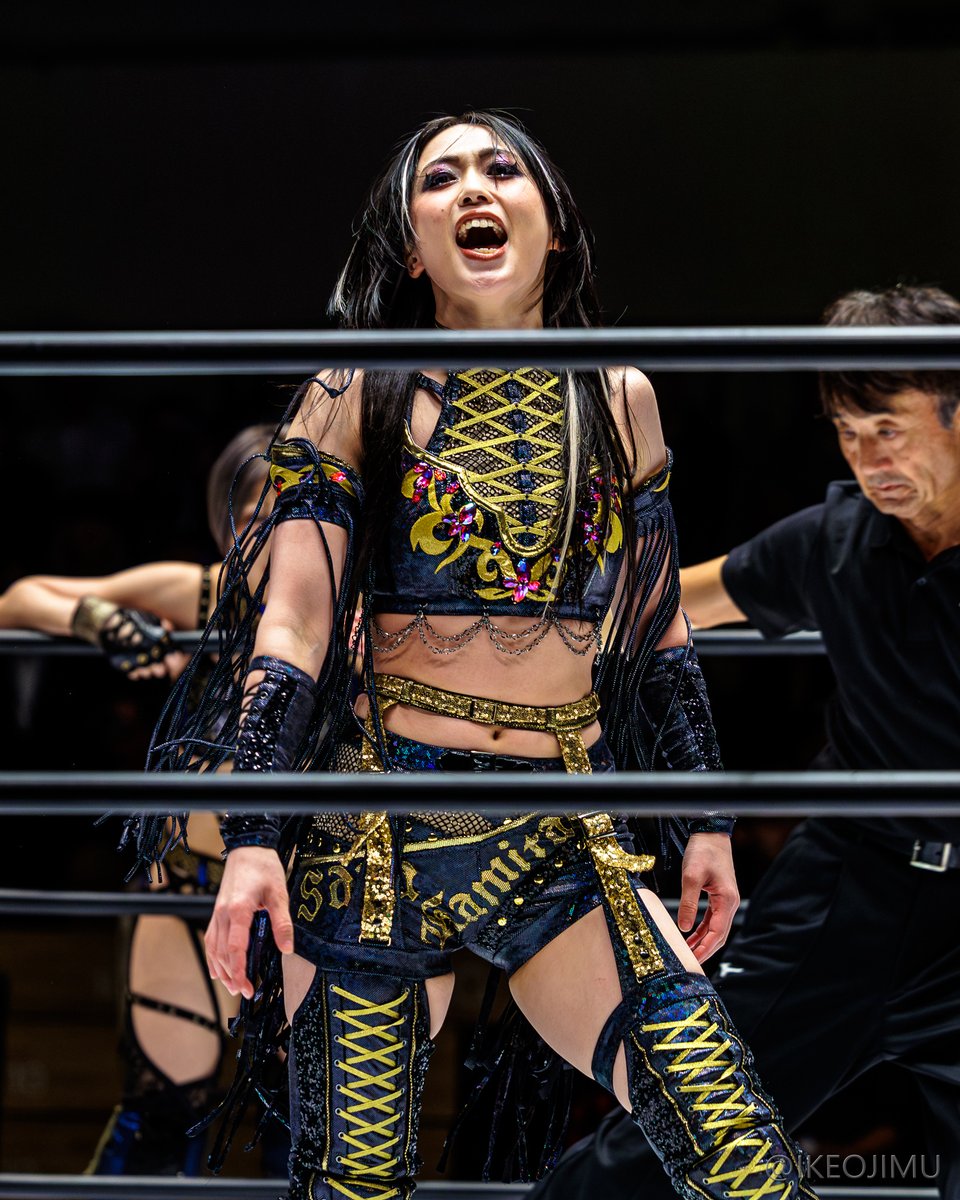 ikeojimu's tweet photo. 🐦‍⬛👑 2026.9.29 後楽園ホール #STARDOM #上谷沙弥 https://t.co/EbTSr78VbV