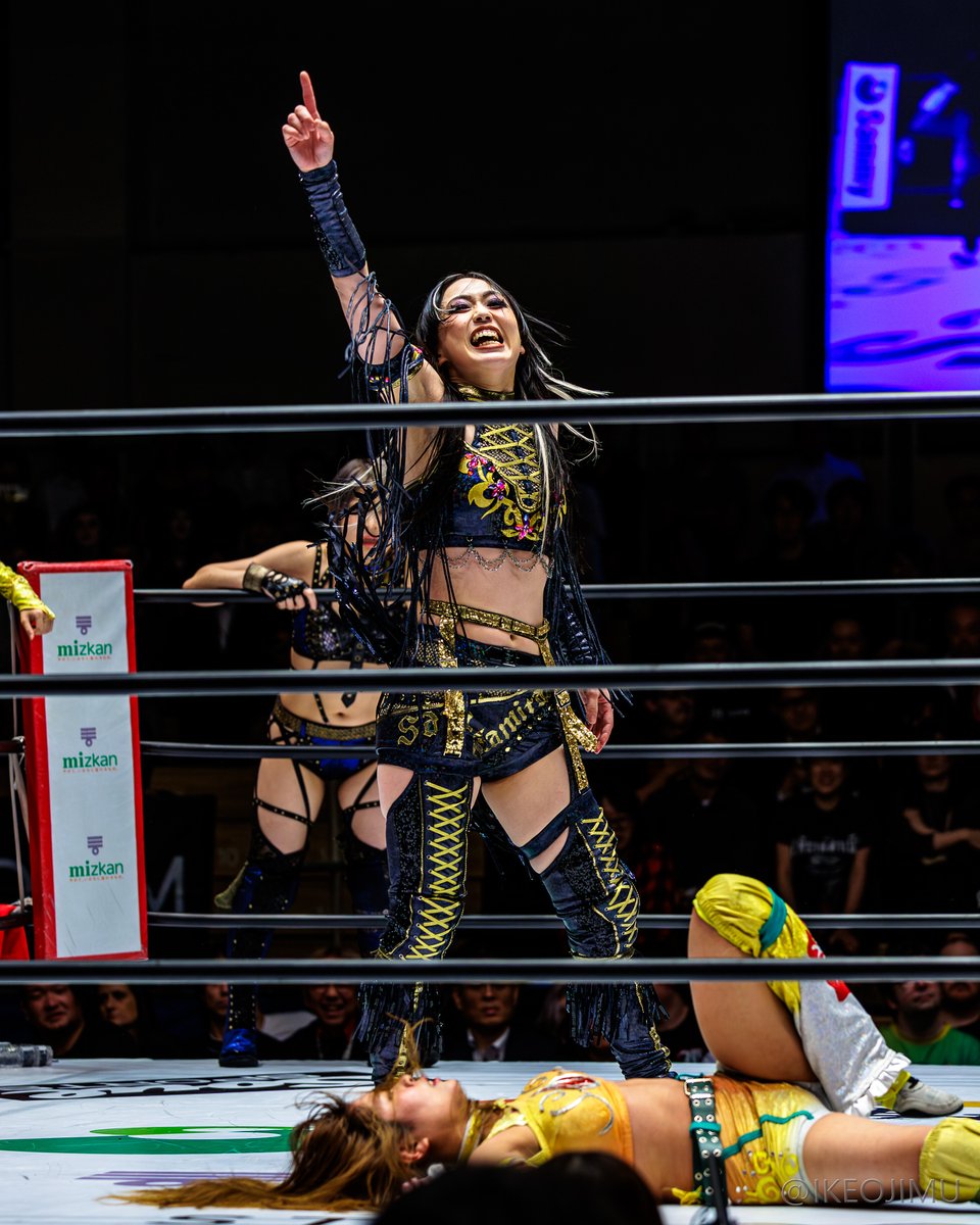 ikeojimu's tweet photo. 🐦‍⬛👑 2026.9.29 後楽園ホール #STARDOM #上谷沙弥 https://t.co/EbTSr78VbV