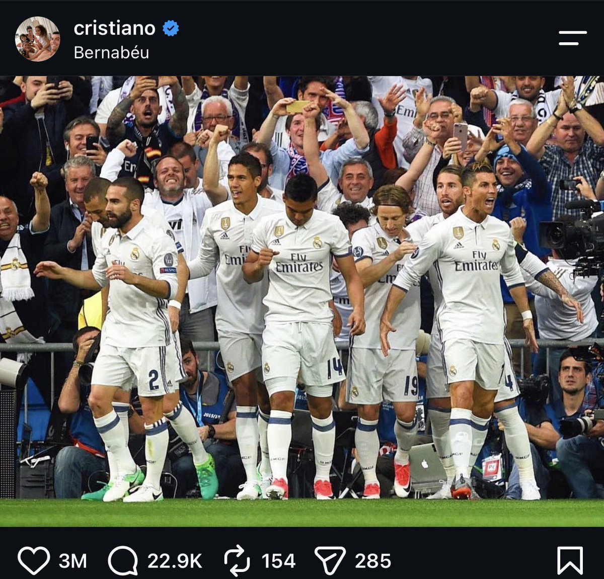 LillRoryy's tweet photo. شو اعتزال ما اعتزال انا بعدني هون https://t.co/HazCNIYb4w