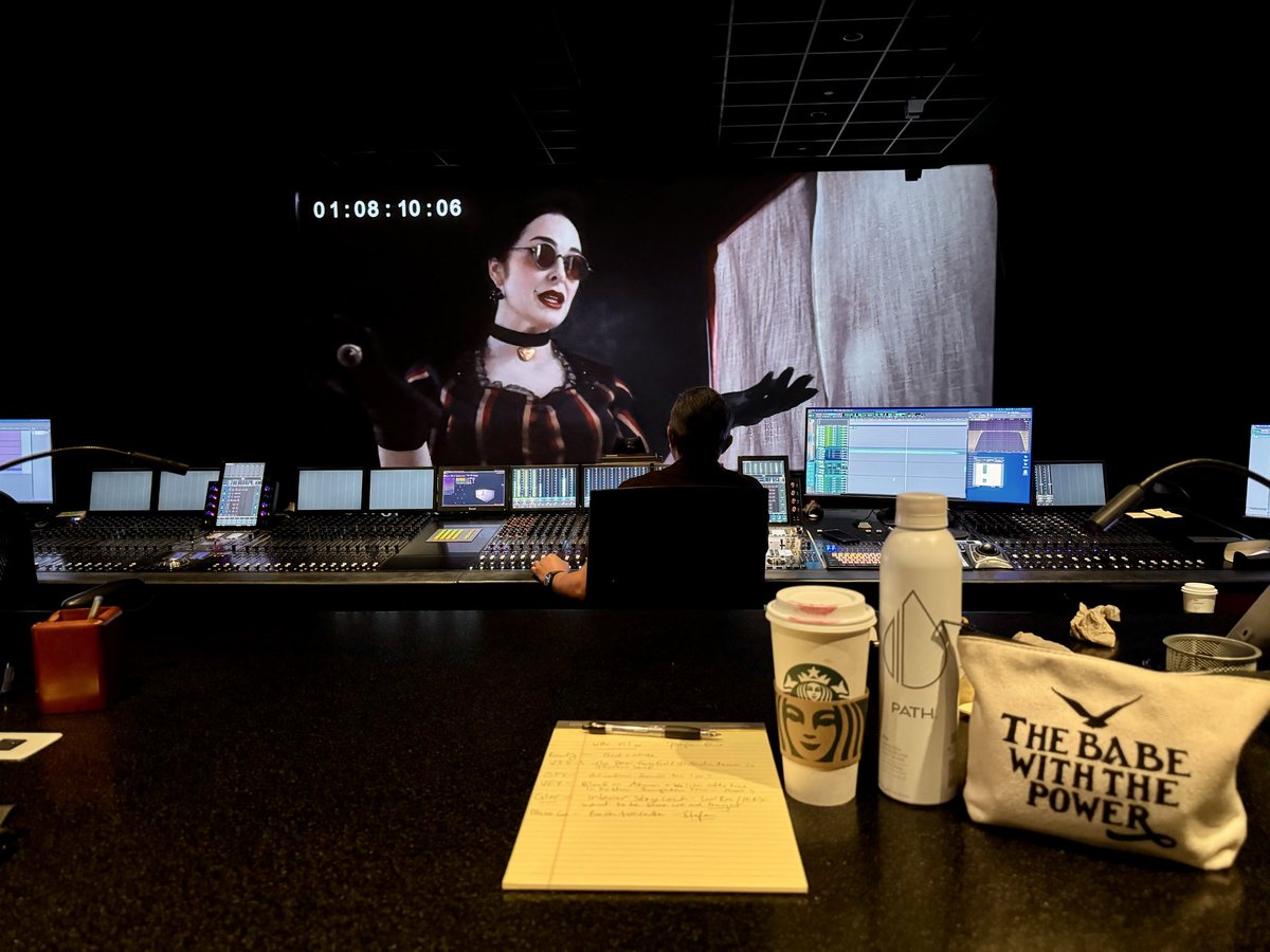 DanielleBisutti's tweet photo. Iโm a girl who always believed in magic. ๐ซ
Canโt imagine a better way to celebrate the day before my 50th birthday than to be at Warner Bros studios for final sound mix for my first feature film BLOOD RUSH. ๐๐ป๐ฆ ๐งโโ๏ธ ๐ค ๐ฉธ๐ฐ
#TheBabeWithThePower @BloodRush_Movie #bloodrushmovie https://t.co/iHxL8ycD9V