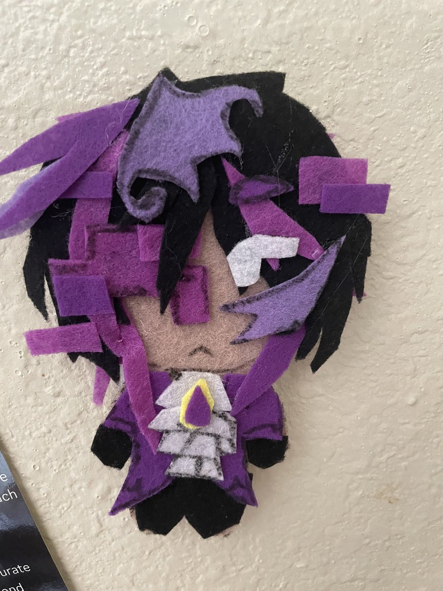 illluminist's tweet photo. somethign something openinh felt doll #commissions because i gotta pay stuff off 

#buymystuff  because i wm cool ok. https://t.co/IG3UH9iBby