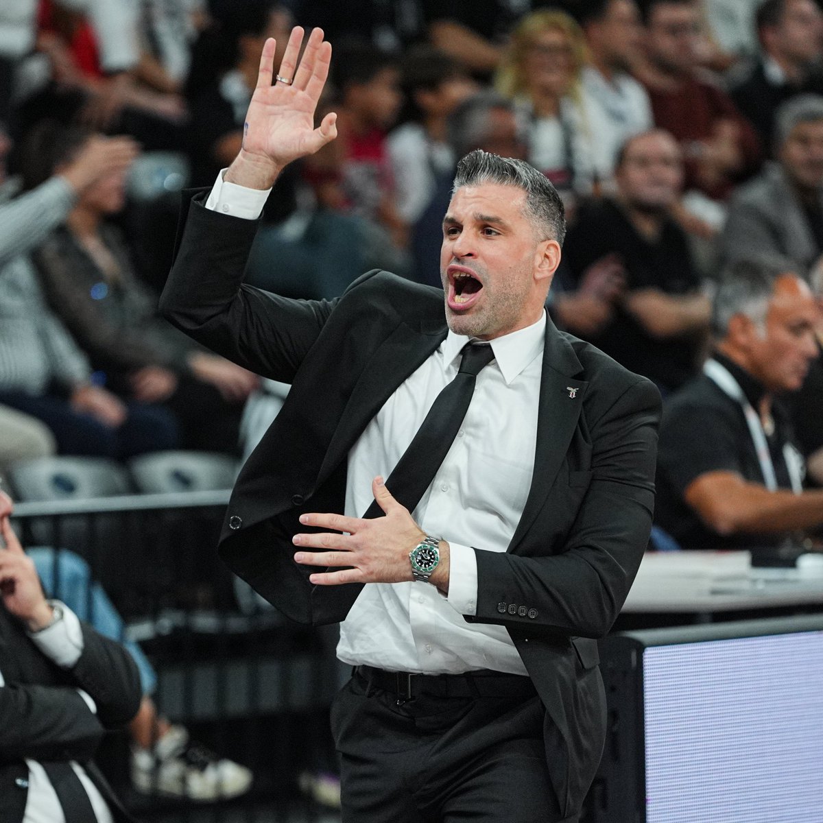 furkanngulsen's tweet photo. İsrail’in k*peklerini 109-93’lük skorla eze eze yendik, Euroleague’deki ilk galibiyetimizi anlamlı bir başlangıç ile yaptık, Dusan ve vazgeçmeyen ekibi geri döndü 👏🏼💪🏼 https://t.co/hWriPN4ypv
