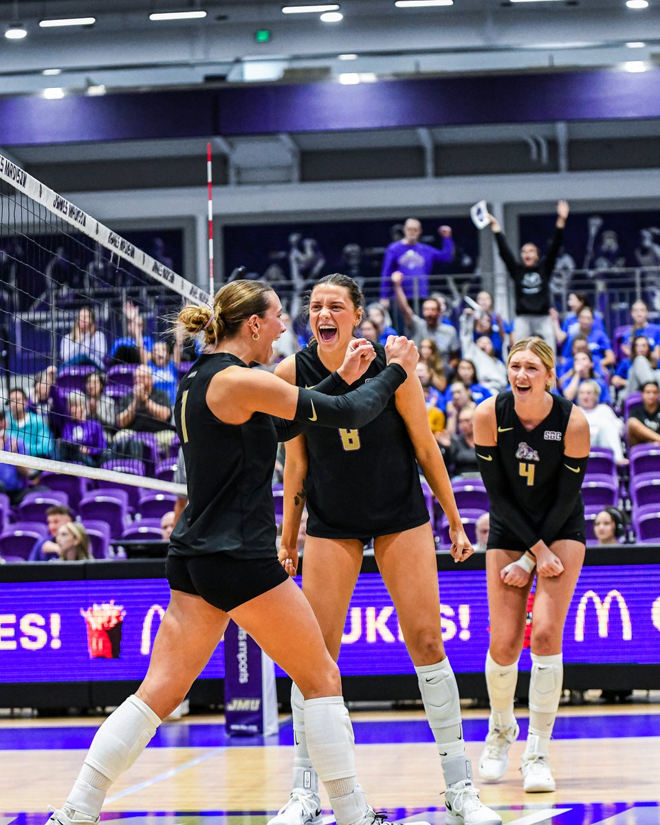 JMUVolleyball's tweet photo. More to come 😏 

#GoDukes https://t.co/xF1Uv6gI2O