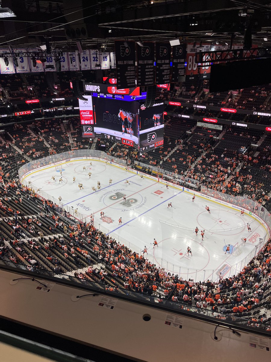 lcocco16's tweet photo. Flyers hockey is back.

#Flyers #LetsGoFlyers 

@SportsRadioWIP | @DefendPhillyPod https://t.co/6QNEBuxRbn