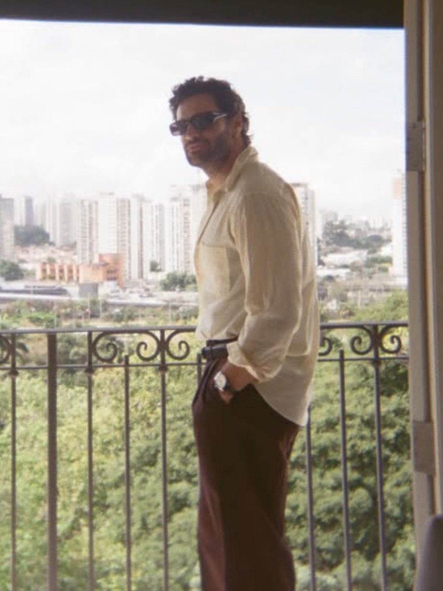 readerlivros's tweet photo. EU QUERO UM HOMEM ASSIM! 
(estou manifestando) https://t.co/tzxqeA94VB