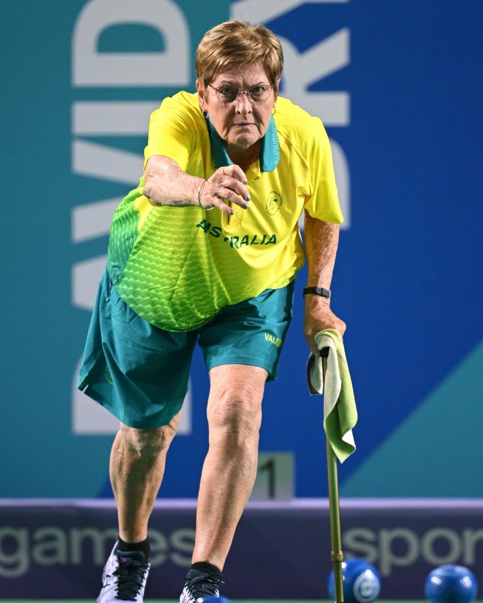 CommGamesAUS's tweet photo. 🤩 76 years old and first Commonwealth Games gold. 

🥇 On International Day of Older Persons, we're celebrating Bowls champion Louise Hoskins - the oldest gold medallist in Commonwealth Games history.

#WeAreUNSTOPPABLE #CommGamesAUS #Glasgow2026 @BowlsAustralia https://t.co/5R0gI748Fl