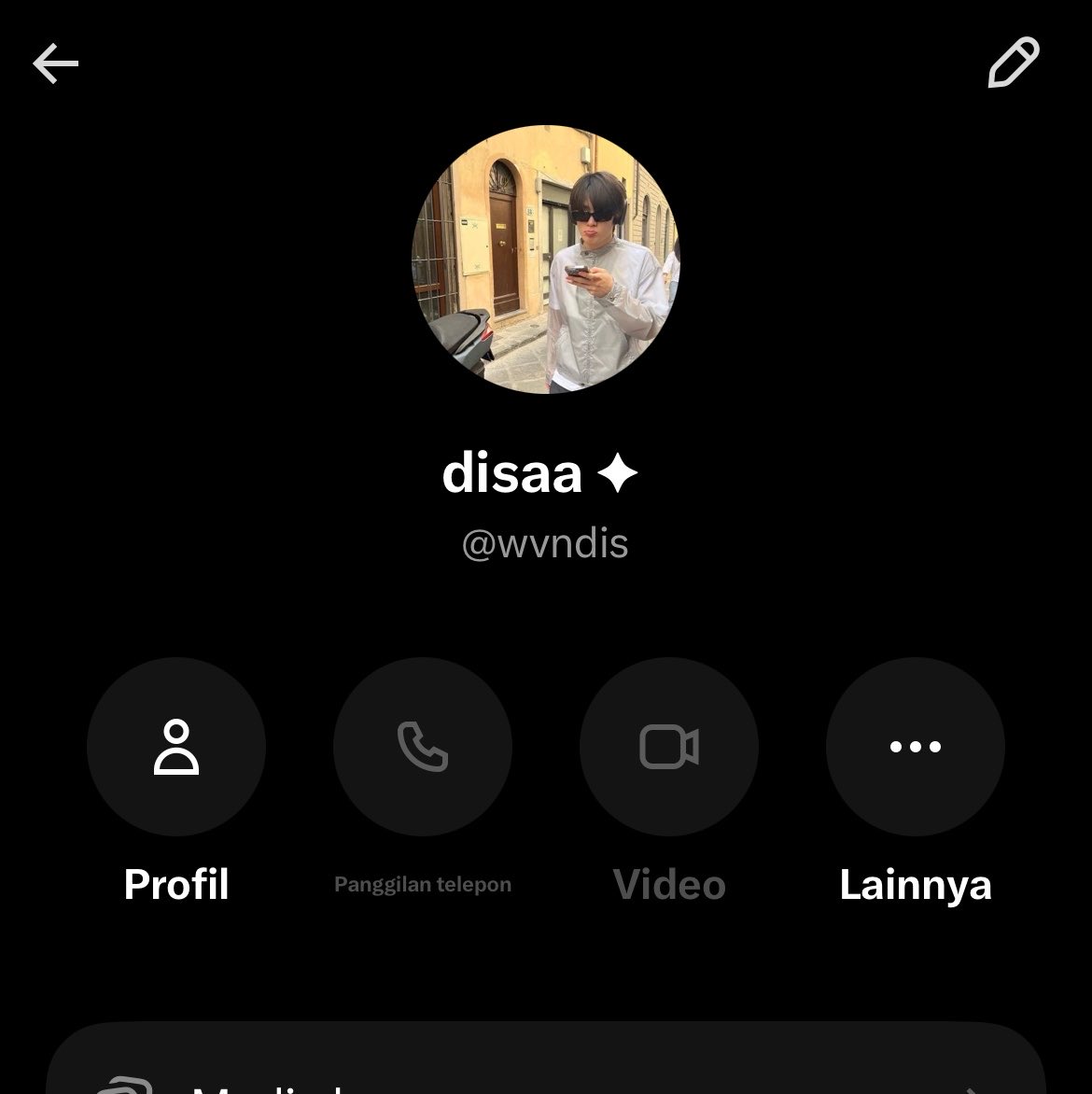 4sbtonly's tweet photo. Update scammer ganti jadi @ wvndis hati hati https://t.co/Rf9wtPxygG