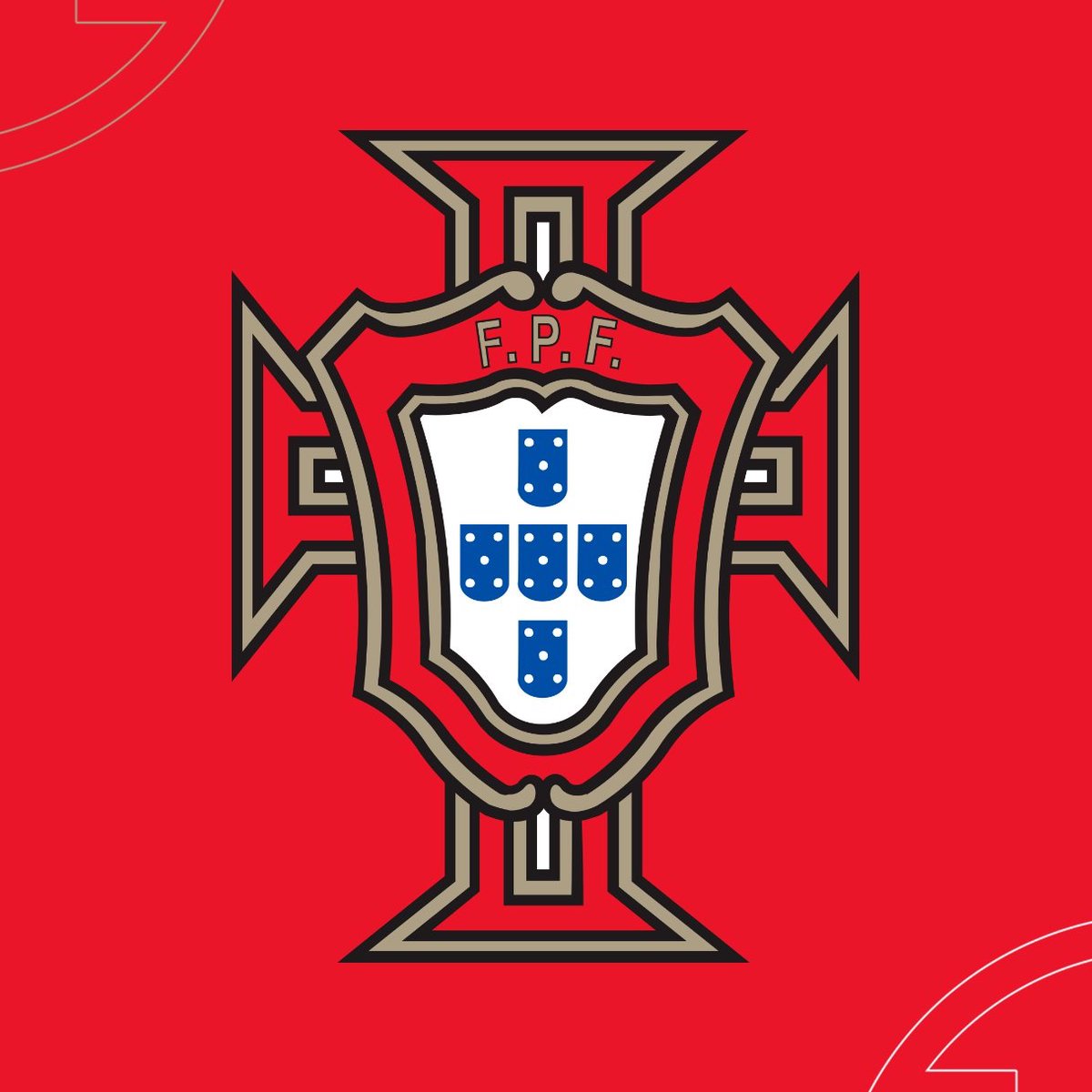 MadridXtra's tweet photo. 🚨💣 BREAKING: Cristiano Ronaldo will RETIRE from Portugal.

DECISION 100% DONE. @ojogo 🇵🇹 https://t.co/AoXrarrOWU