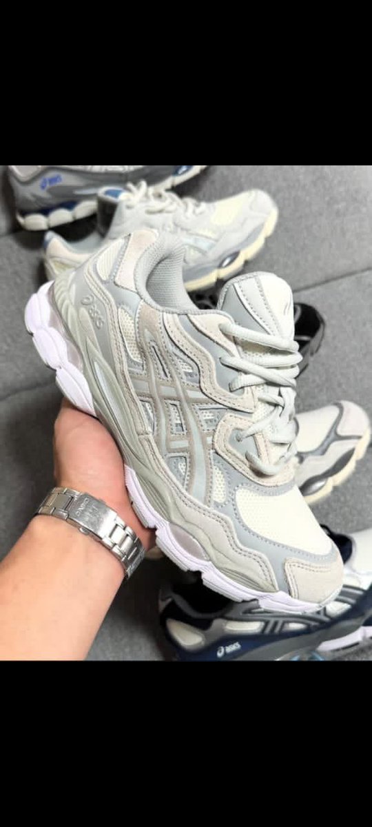 maisonsneaksn's tweet photo. ASICS🤩 https://t.co/L2Lt3MbsnA
