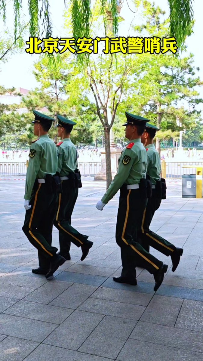 944dezo591's tweet photo. Look! The thick cable here got the guard’s warning whistle—safe patrol matters!， https://t.co/TOYNrTSdXR