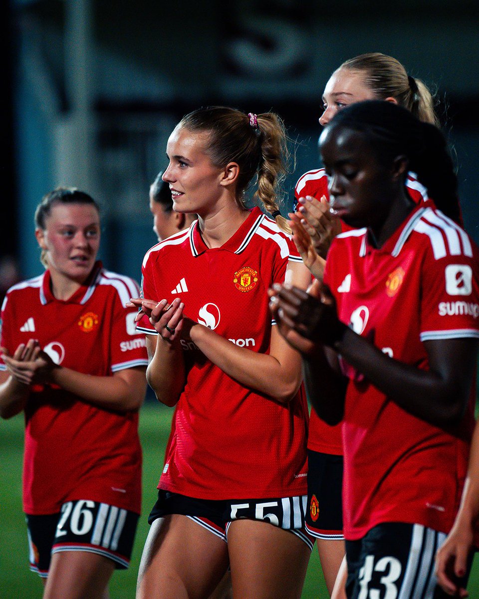 ManUtdWomen's tweet photo. Whether you were at the game or watching from home, thank you for your support as always ☺️❤️ https://t.co/YlAoaBWjmK