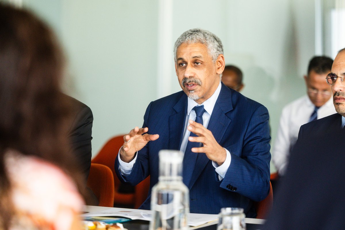 AfDB_Group's tweet photo. "I commend @CasaFinanceCity 's efforts to connect financial centres. We want to create synergies around the New African Financial Architecture for Development (#NAFAD) and are counting on you to work together on the integration of financial centres." -
@AfDBPresident https://t.co/Ka76Jk9gW4