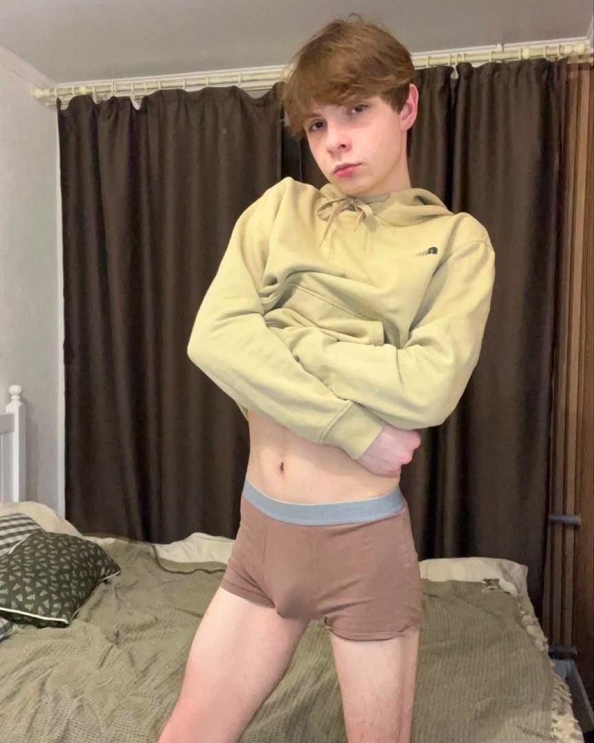 JayTonyp8's tweet photo. So proud of gay am looking for serious relationship and more . Inbox me everyone 💕💦💦💕🌈🌈🌈🌈 https://t.co/U0TgcHDsmB