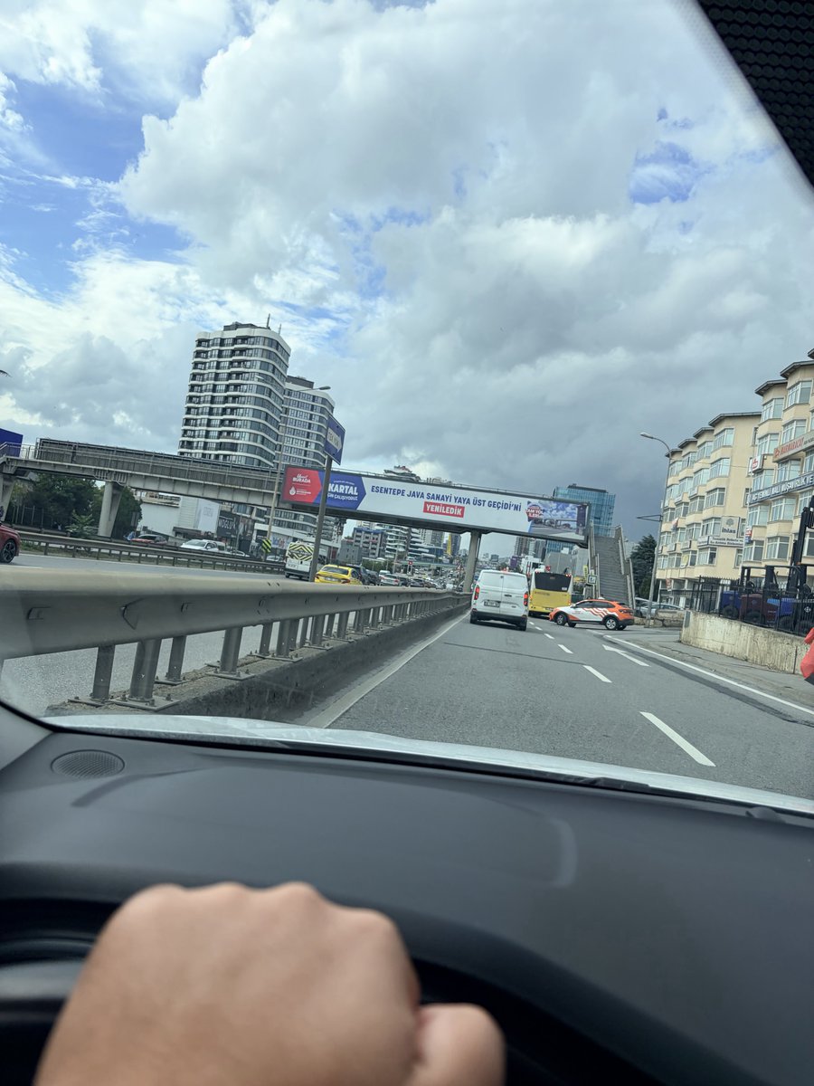 NullSecurityX's tweet photo. Java’cılar mı yaptırdı bu üst geçidi https://t.co/xtWFZyxiqq