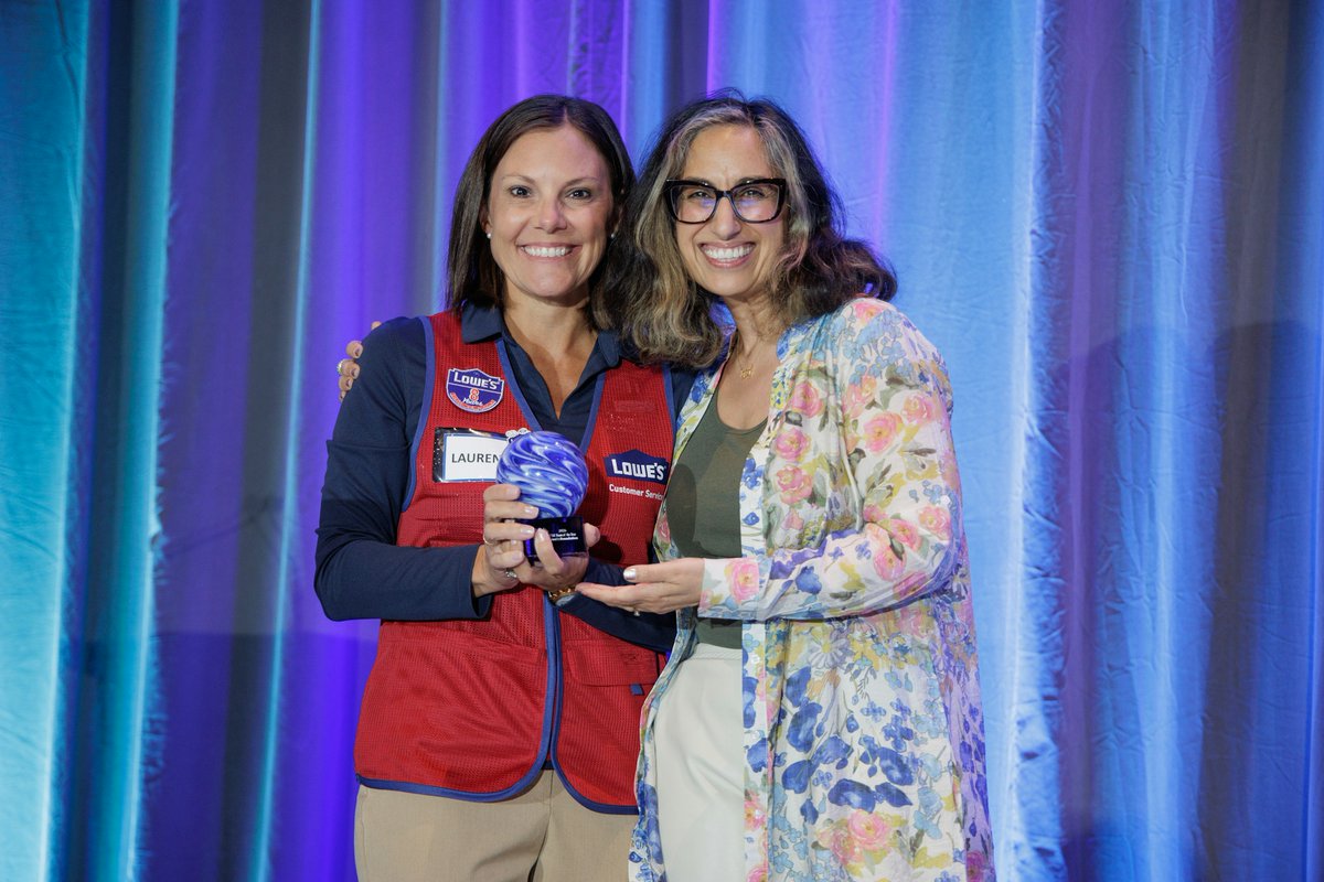 accprof's tweet photo. Five people. 60 organizations. 28 states. 12,000+ people launching skilled trades careers.

👏 THAT 👏 IS 👏 IMPACT. 👏

Congrats to the Lowe’s Foundation, ACCP’s 2026 CSR Team of the Year!

Small team. Seriously big ambition. 🎉

#ACCP2026 #PurposeAwards https://t.co/TPqEXao2xq