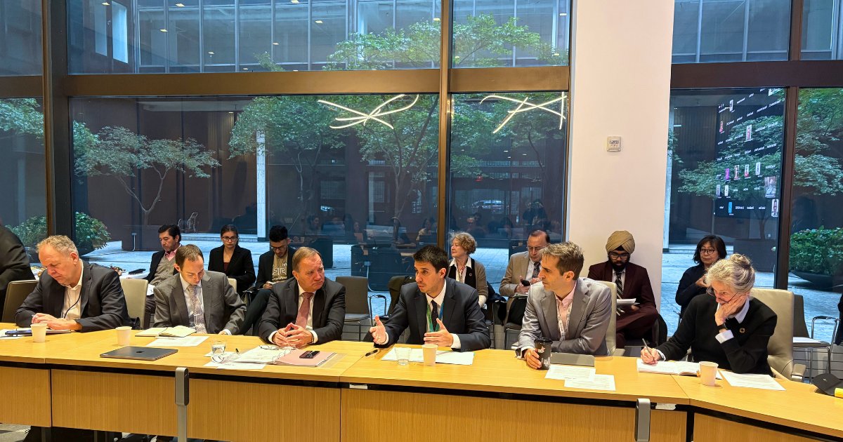 UNYouthAffairs's tweet photo. Turning the Pact for the Future into progress means turning commitments into action.

At a roundtable convened by @c4unwn, the UN Youth Office joined civil society, Member States and UN partners to discuss the road ahead.

#PactForTheFuture #YouthLead https://t.co/bH66BtdOLo