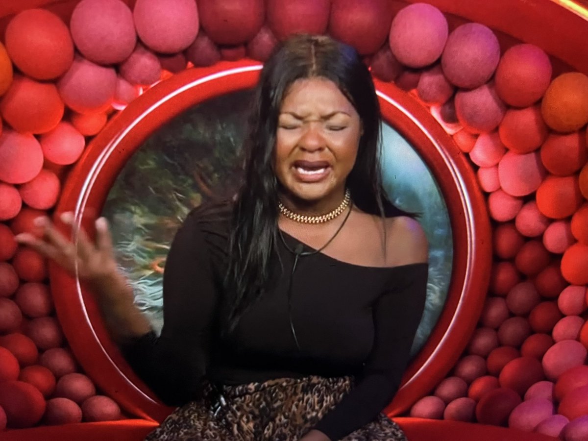 danlordisone's tweet photo. don’t be fooled by the crocodile tears she hates everyone in house and is nastiest by far #bbuk https://t.co/O7dU6isV3Y