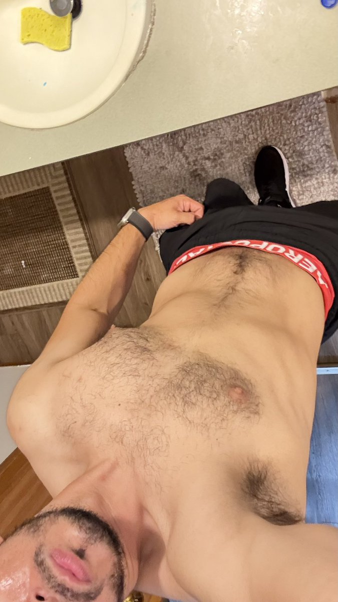 adanher385's tweet photo. 🥵 

#fypシ゚viral  #gym https://t.co/7tPlAUW1ef