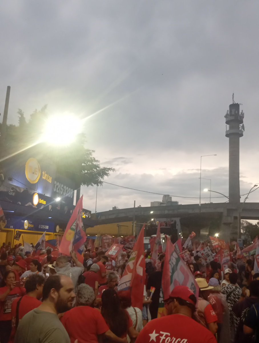 PihLulaDaSilva's tweet photo. Ain Lula meu presidente https://t.co/sXulEjHnsG