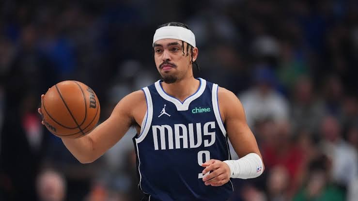 EconomyOfSports's tweet photo. Guard Ryan Nembhard has agreed to a two-way NBA contract with the Denver Nuggets, per @ShamsCharania https://t.co/g1ilI8QDI3