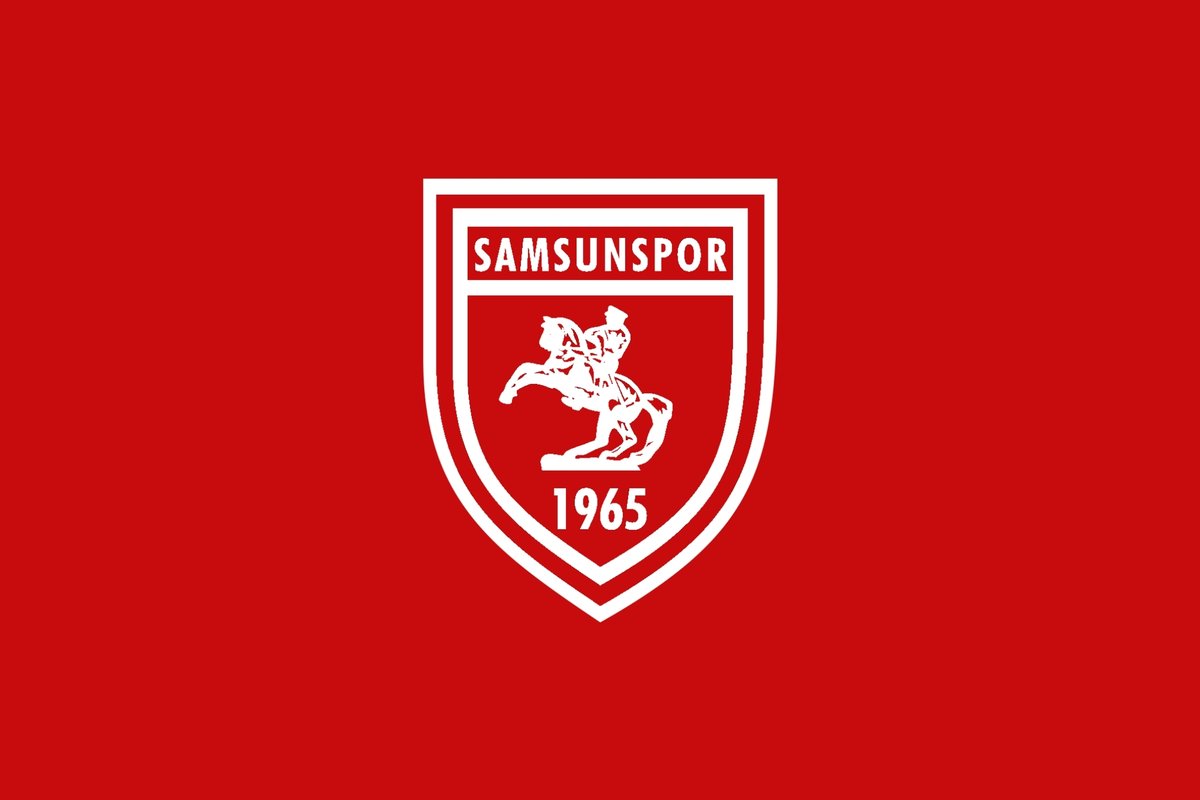 Samsunsporkulup's tweet photo. KAMUOYUNA DUYURU

Türkiye Futbol Federasyonu tarafından 30.09.2026 tarihinde kamuoyuna duyurulan bahis araştırması kapsamında, kulübümüz bünyesinde görev yapan bazı yöneticilerimizin isimlerinin “futbol kulübü yöneticisi” sıfatıyla Profesyonel Futbol Disiplin Kurulu’na (PFDK) sevk edilen kişiler arasında yer aldığı görülmüştür.

Öncelikle kamuoyunun doğru bilgilendirilmesi adına önemli bir hususun altını çizmek isteriz:

Samsunspor Kulübü (Derneği), Samsunspor Futbol Kulübü A.Ş.’den bağımsız bir tüzel kişiliğe sahiptir. Kulübümüz; voleybol, boks, okçuluk, badminton, bocce ve benzeri amatör spor branşlarında faaliyet göstermekte olup, Samsunspor Futbol Kulübü A.Ş.’nin yönetim ve faaliyetlerinden bağımsızdır.

Bu nedenle, kulübümüz bünyesinde görev yapan yöneticilerimizin doğrudan “futbol kulübü yöneticisi” sıfatıyla değerlendirilerek PFDK’ya sevk edilmiş olmalarının hukuki ve fiilî durumla örtüşmediği kanaatindeyiz.

Ayrıca, söz konusu listede isimleri bulunan kulüp yöneticilerimizin, incelemeye konu edilen yasal bahis platformlarındaki hesaplarını uzun zaman önce kapattıkları tarafımıza bildirilmiştir.

PFDK’ya sevk işleminin tek başına kesinleşmiş bir disiplin ihlali anlamına gelmediğini özellikle hatırlatmak isteriz.

Kulübümüzün ve yöneticilerimizin kamuoyu nezdindeki itibarının korunması bizim için son derece önemlidir. İsimleri açıklanan yöneticilerimiz, söz konusu listede yer almaları nedeniyle uğradıklarını değerlendirdikleri itibar ve hak kayıplarına ilişkin gerekli hukuki başvuruları bireysel olarak gerçekleştirecek ve yasal haklarını kullanacaklardır.

Sürecin hukuka, somut bilgi ve belgelere uygun şekilde değerlendirilmesini; Samsunspor Kulübü (Derneği) ile Samsunspor Futbol Kulübü A.Ş. arasındaki hukuki ve idari ayrımın gözetilmeden ileri sürülen sevklerin hukuka aykırı olduğunu belirtiriz.

Kamuoyuna saygıyla duyurulur.

SAMSUNSPOR KULÜBÜ
YÖNETİM KURULU