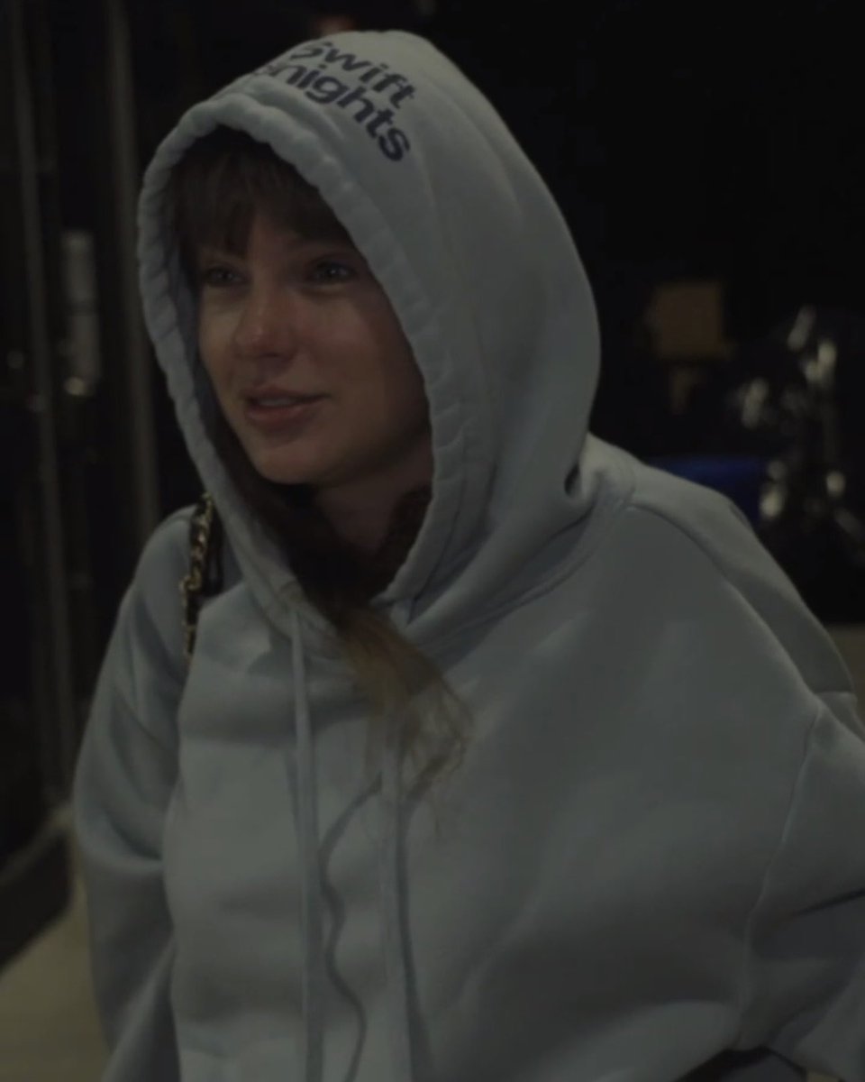 tayIorsel's tweet photo. SHE’S BABYYYY https://t.co/jPZbeY88bz