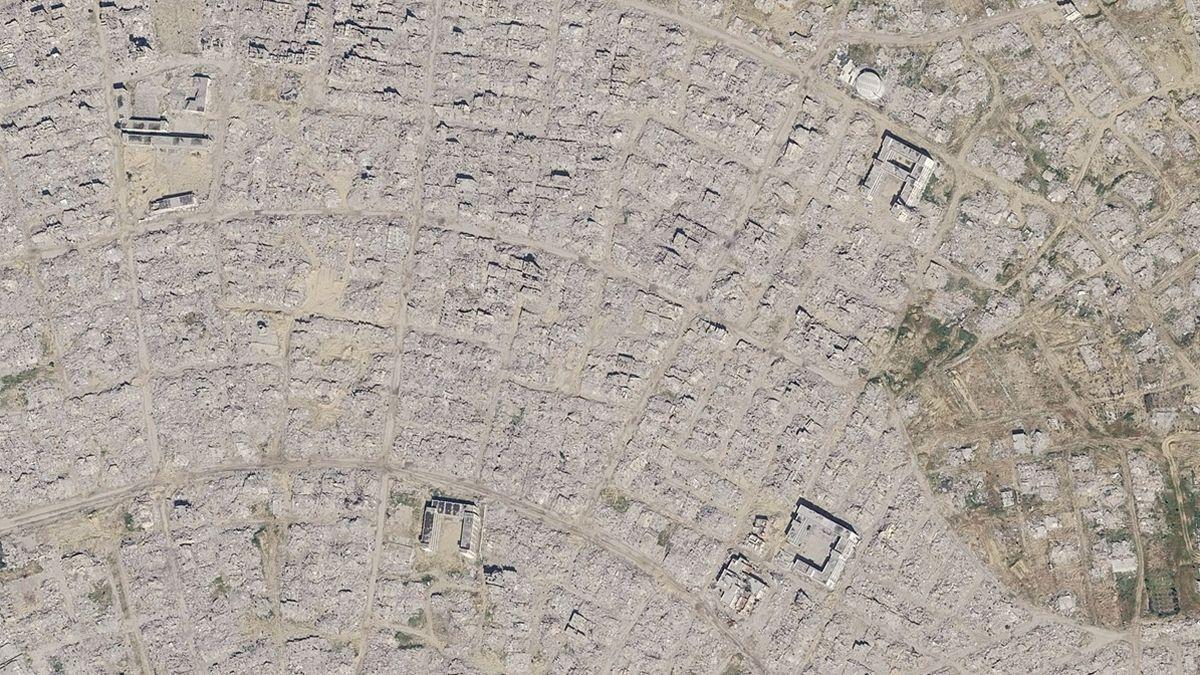 eldesconcierto's tweet photo. Gaza completamente devastada: Google Earth actualiza imágenes satelitales a 3 años de bombardeos de Israel https://t.co/ydK5r2SgCX https://t.co/17Uye4fo9b