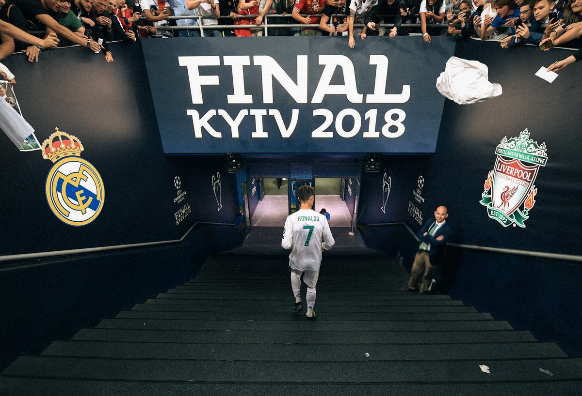 _gjr7's tweet photo. Cristiano was never good at saying goodbye… https://t.co/4IYkhJzrSK