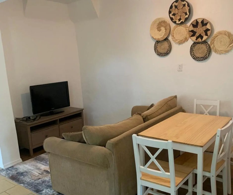 17_DegreesNorth's tweet photo. 2BR/1.5BA furnished apartment in Morning Star, Nevis. Private garden-view patio, laundry, ceiling fans &amp; AC with long-term lease.
US$818 / EC$2,200 monthly | 1-year minimum
Details: https://t.co/2lgYXb6rGn
📞 869-763-3353
#nevishomesforrent https://t.co/JBJETFw1GA